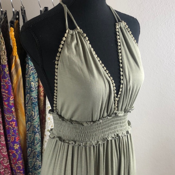 Dresses & Skirts - Halter maxi dress